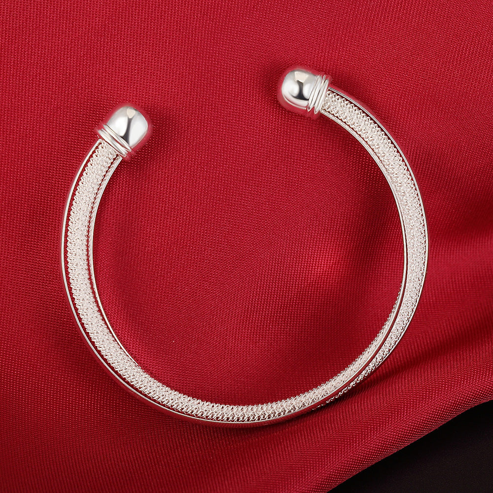 VELÓRA MESH Bracelet